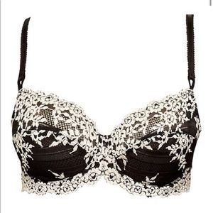 Wacoal Embrace Lace underwire bra size 36B